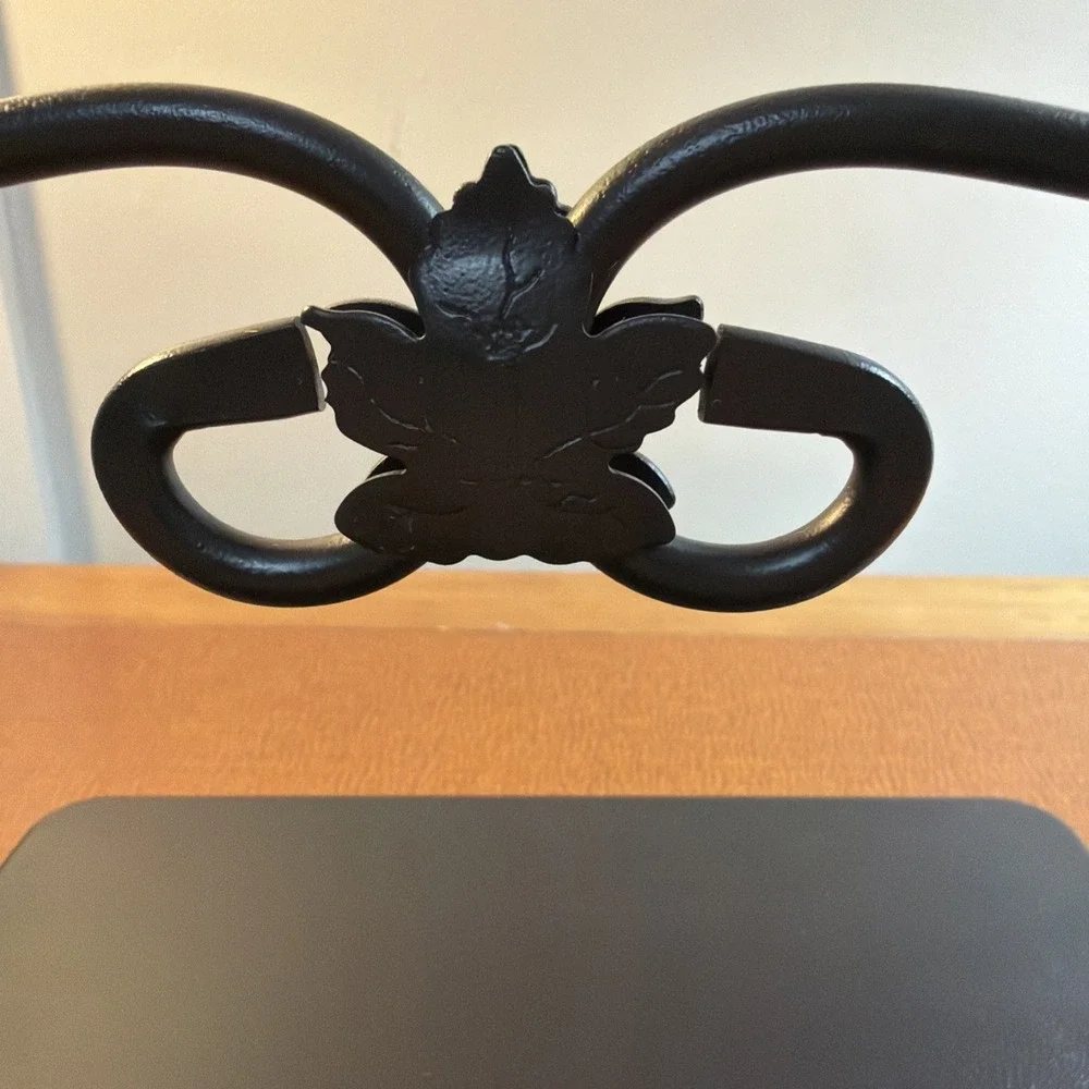 Longaberger Wrought Iron Paper Napkin Holder Maple Leaf